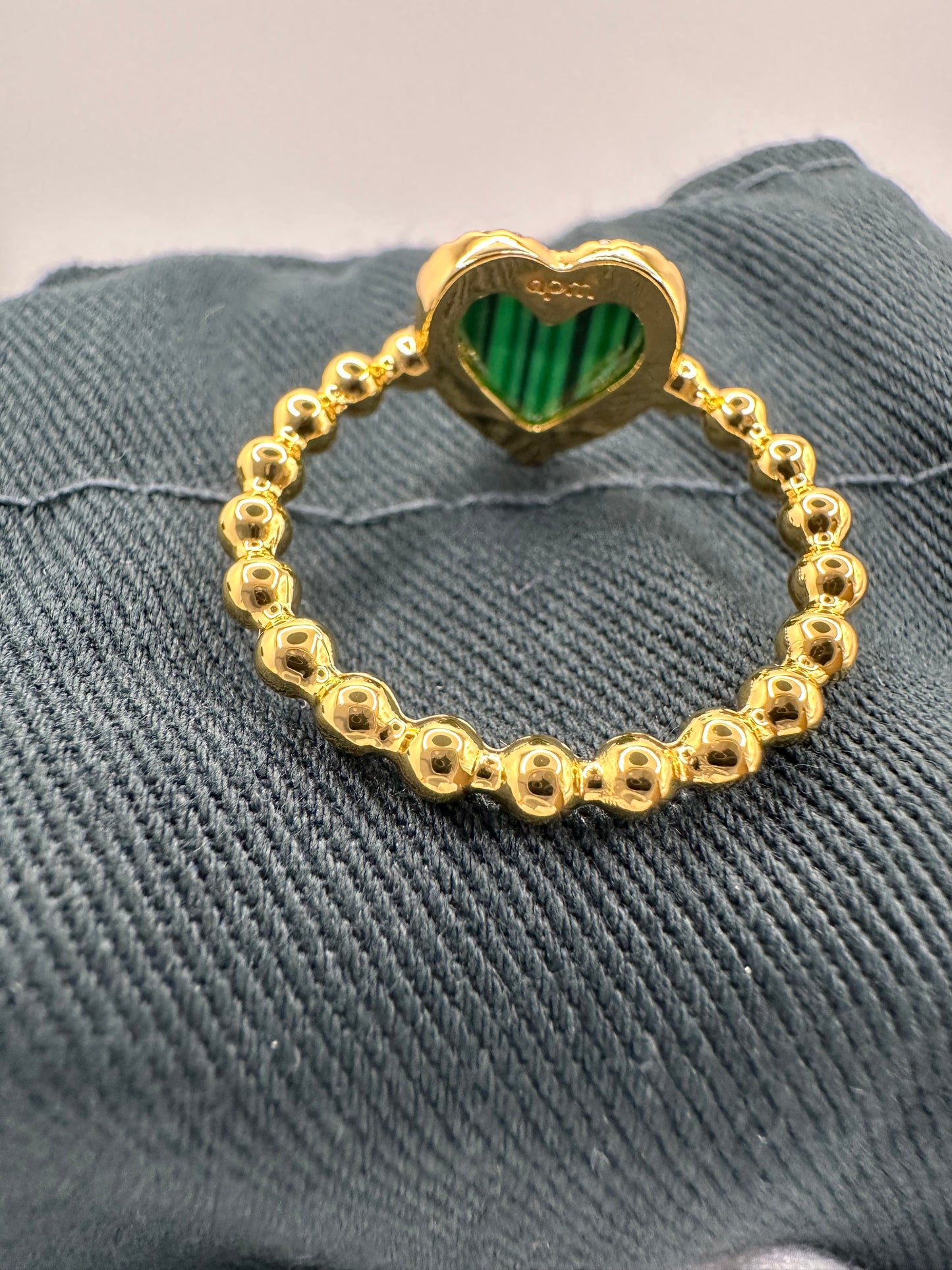 APM Monaco Malachite Single Heart Ring Green